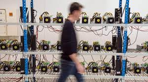 BTC mining 2023 values images crypto mining  تعدين العملات الرقمية و اسعارها -مستقبل التعدين - العملات المشفرة 